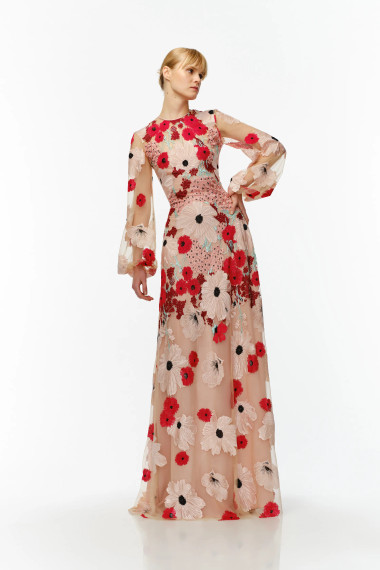 Naeem Khan Pre-Fall 2025 Look 17