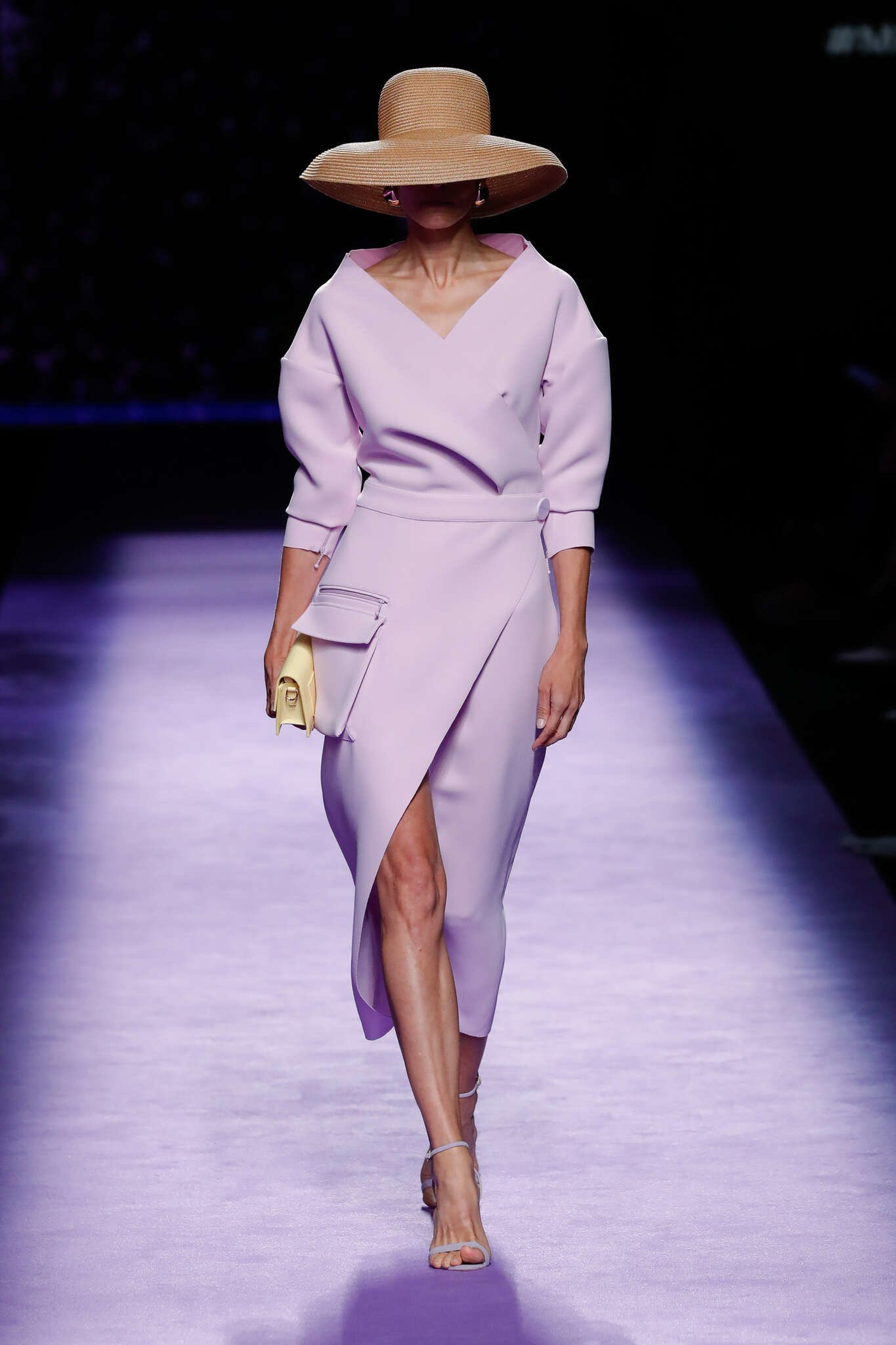 Isabel Sanchis Spring 2025 Ready To Wear Look 28 - Vivaldi Boutique