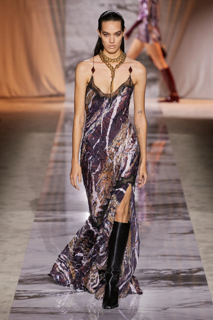 roberto cavalli シルク100% トップス 38 roberto cavalli シルク100% トップス 38 roberto cavalli シルク100