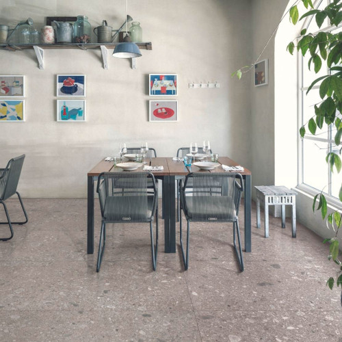 ASSEMBLE MATTE 30X30