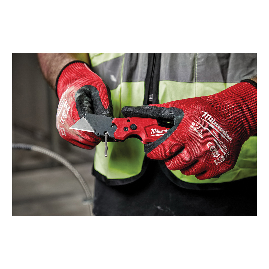 FLIP OPEN UTILITY KNIFE FASTBACK 6 IN 1 (MIL-48-22-1505) - Ballard