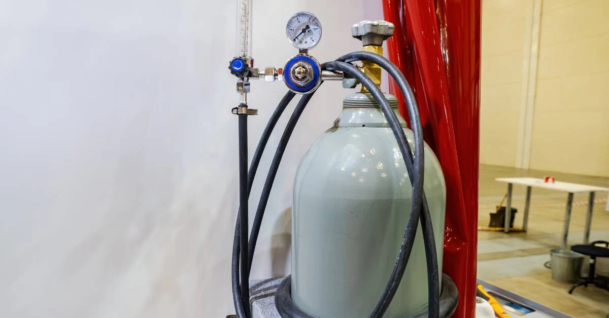 Stability Challenges in Ultra-Low PPM Custom Gas Mixtures thumbnail image