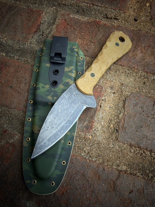 TANG-M (TAN TEROTUF/OD GREEN G10/MULTICAM TROPIC)