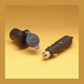 Marinco Sealink Deluxe Plug + Socket 12V 10A