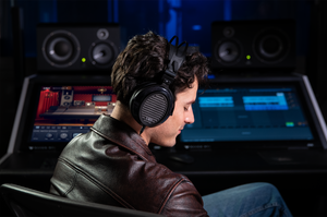 Steven Slate Audio VSX Immersion One Planar Magnetic Open Back Headphones Steven Slate Audio VSX Immersion One Planar Magnetic Open Back Headphones