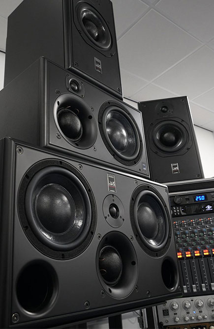 Studio Monitors Studio Monitors