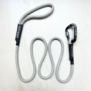 Ruff Buddy Climbing Rope Dog Leash Silver Fox 5ftL Gun Metal Carabiner Full Leash Ruff Buddy Climbing Rope Dog Leash Silver Fox 5ftL Gun Metal Carabiner Full Leash