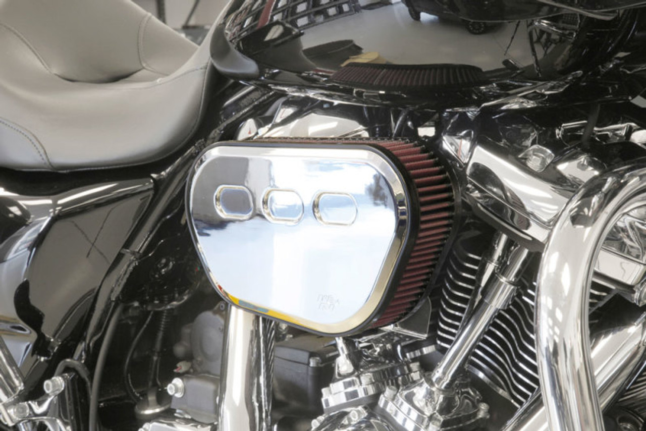 K&N Street Metal Intake System - Big 8 Chrome Intake System-Harley Davidson - RK-3948 Photo - Mounted