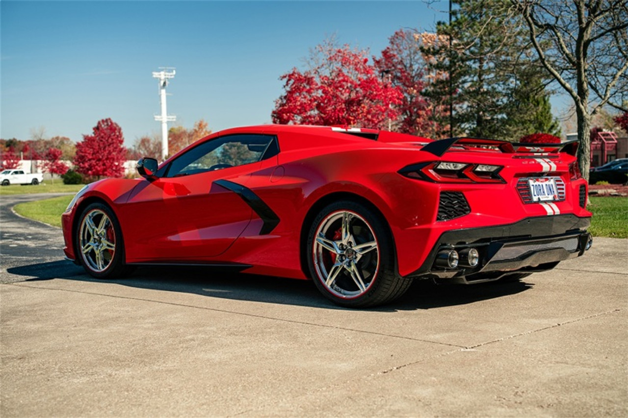 Corsa 20-23 Chevrolet Corvette C8 RWD 3in Track Cat-Back Delete Exhaust w/4.5in CF Polished Tips - 21104CF Photo - Mounted