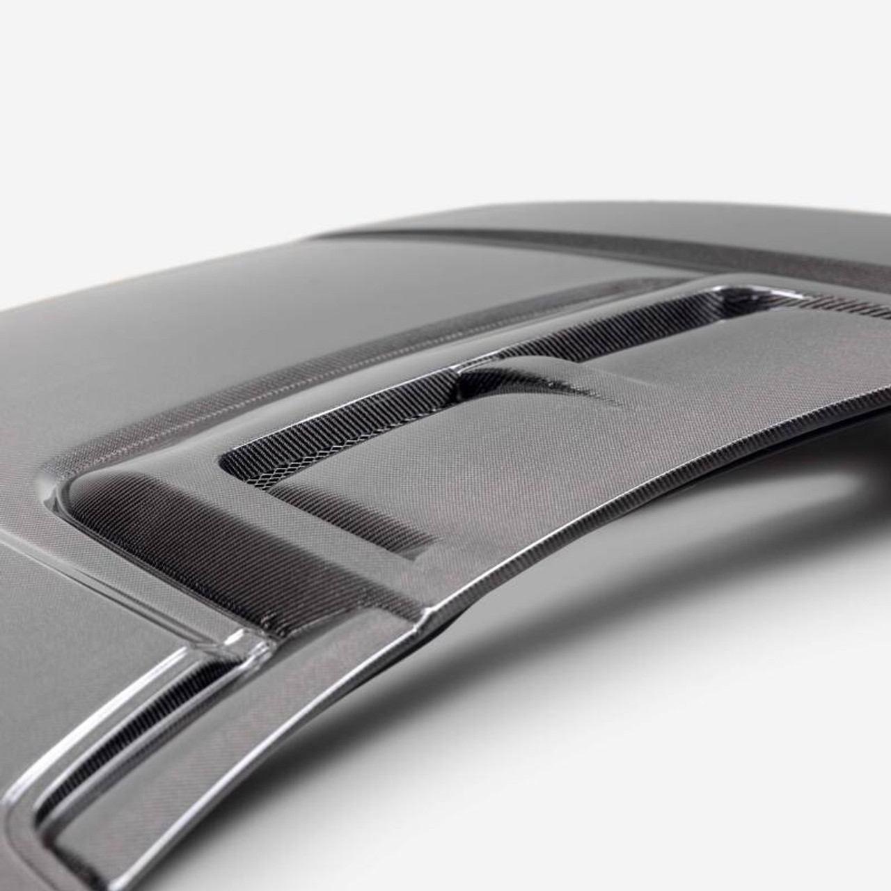 Anderson Composites 21-24 Ford Raptor Type-OE Carbon Fiber Hood - AC-HD21FDRA-OE User 1
