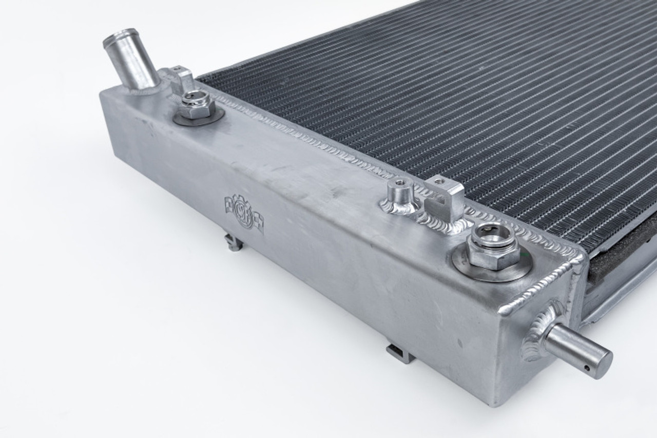 CSF 05-13 Chevrolet Corvette C6 High Performance All-Aluminum Radiator - 7223 Photo - Close Up