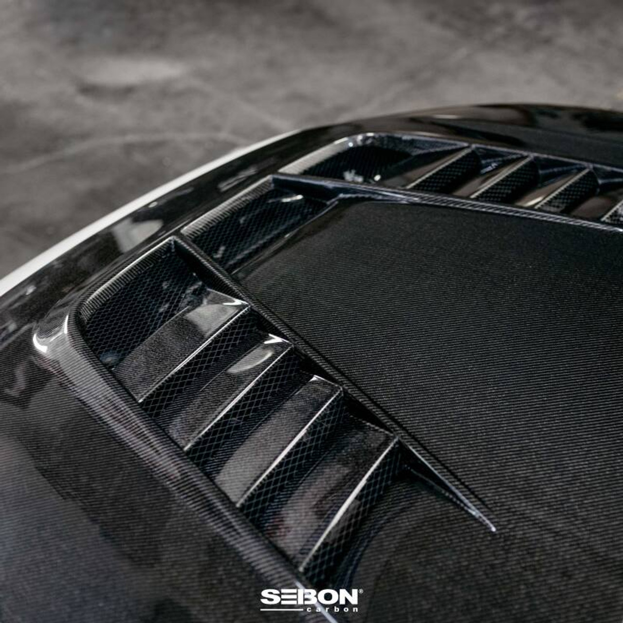 Seibon 2023 Honda Civic Type R TV-Styler Double Side Carbon Fiber Hood - HD23HDCVR-TV-DS User 1