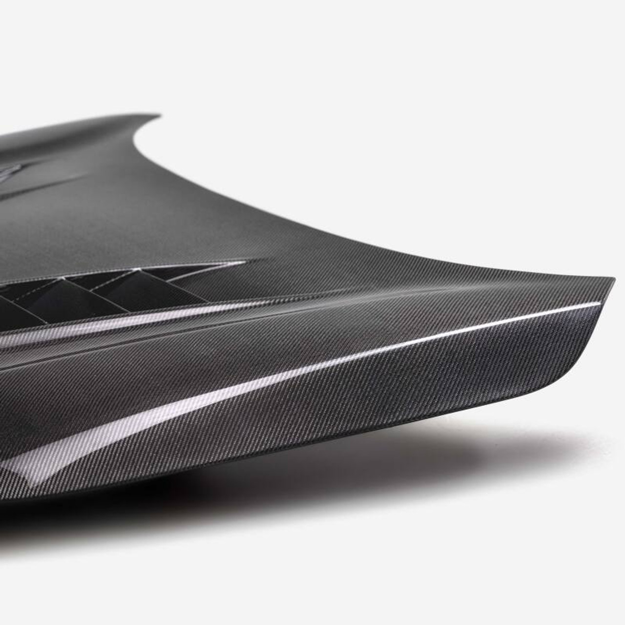 Seibon 2023 Honda Civic Type R TV-Styler Double Side Carbon Fiber Hood - HD23HDCVR-TV-DS User 1