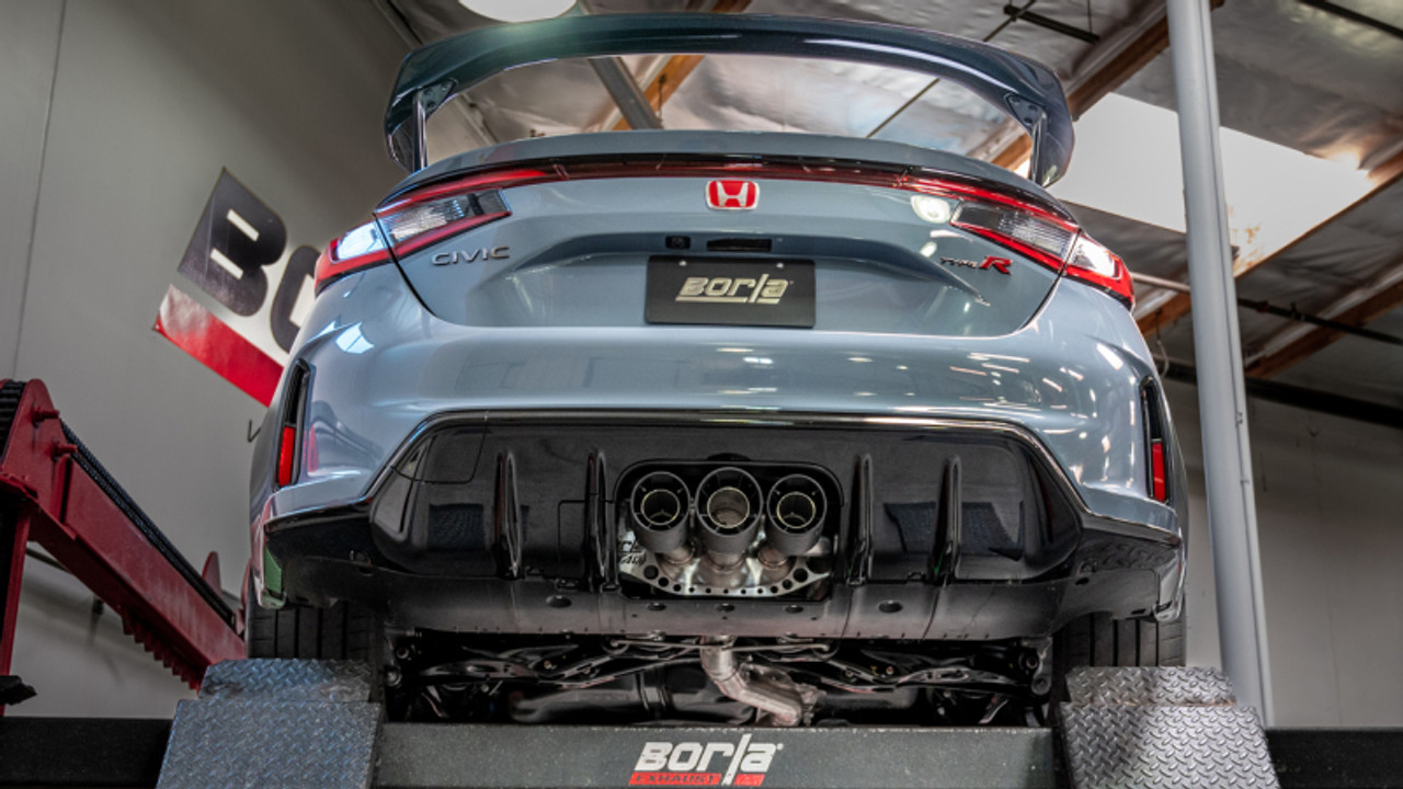 Borla 2023 Honda Civic Type R MT ATAK Catback Exhaust w/ 4in Black Anodized Carbon Fiber Tips - 140927CFBA User 2