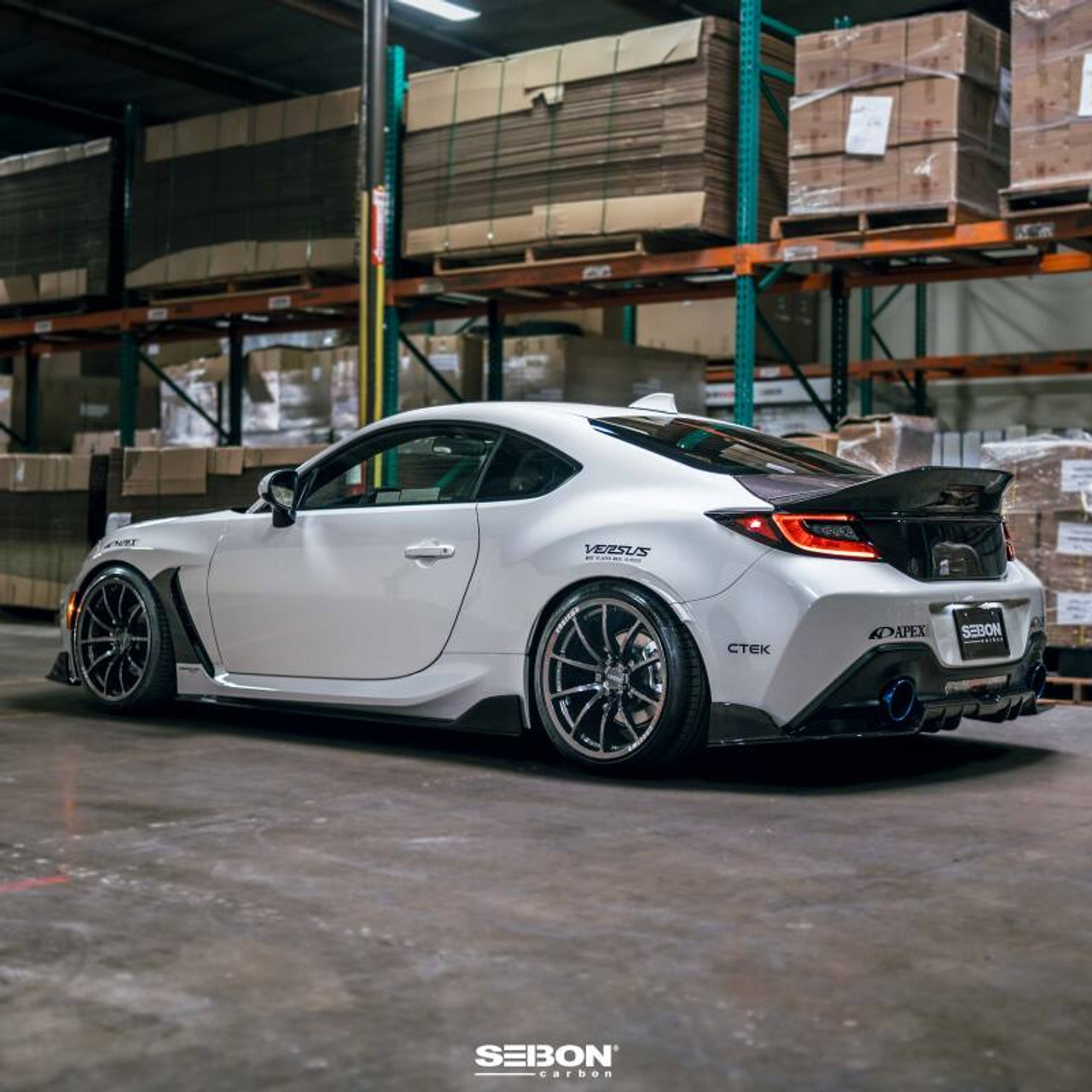 Seibon 22-24 Toyota GR86 / Subaru BRZ 2-Door Coupe Carbon Fiber Fender Trim - Gloss Finish - FFT22TY86 User 1