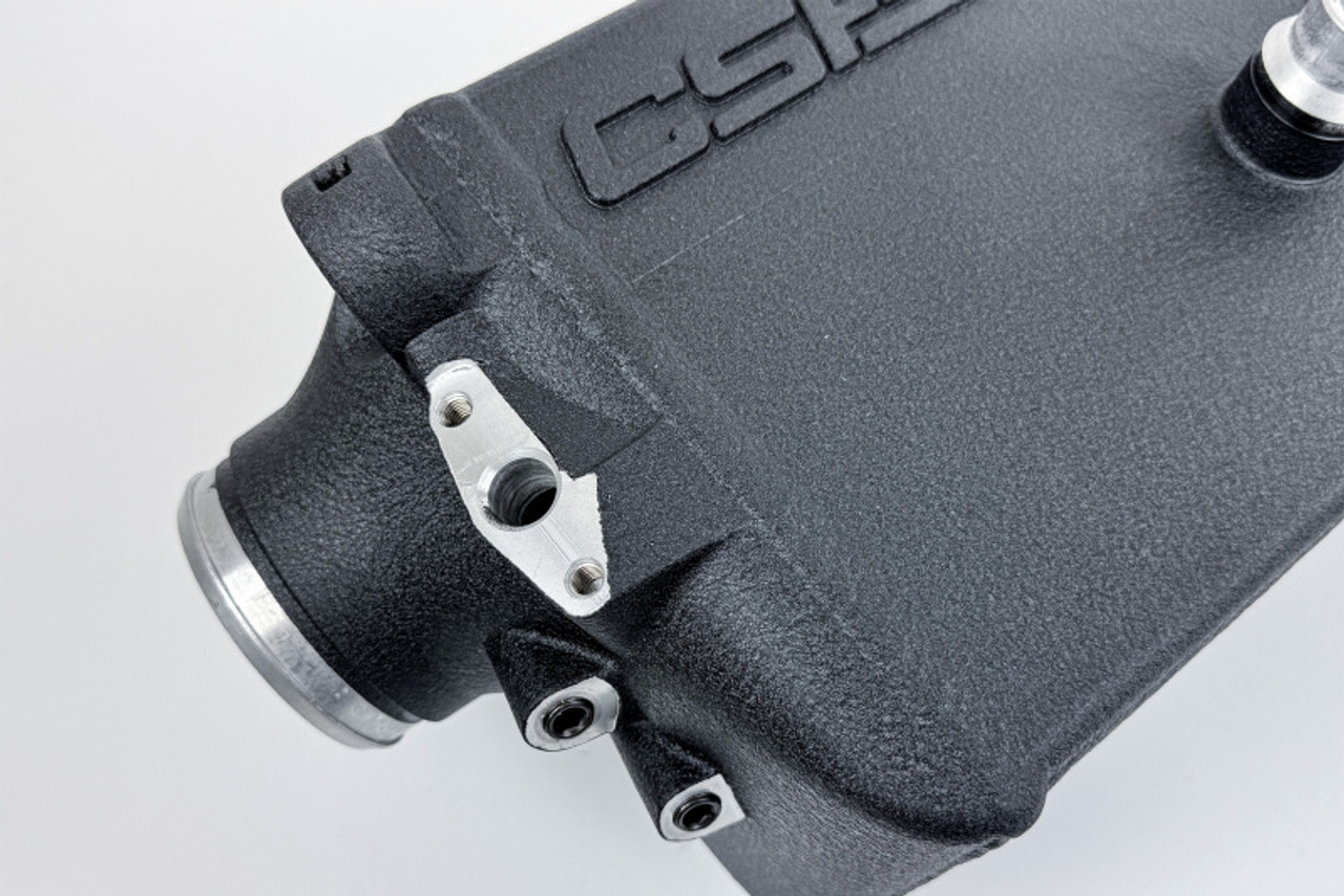 CSF 2014+ BMW X5M (F95) / X6M (F96) / XM (G09) Charge-Air-Cooler - 8315 Photo - Close Up