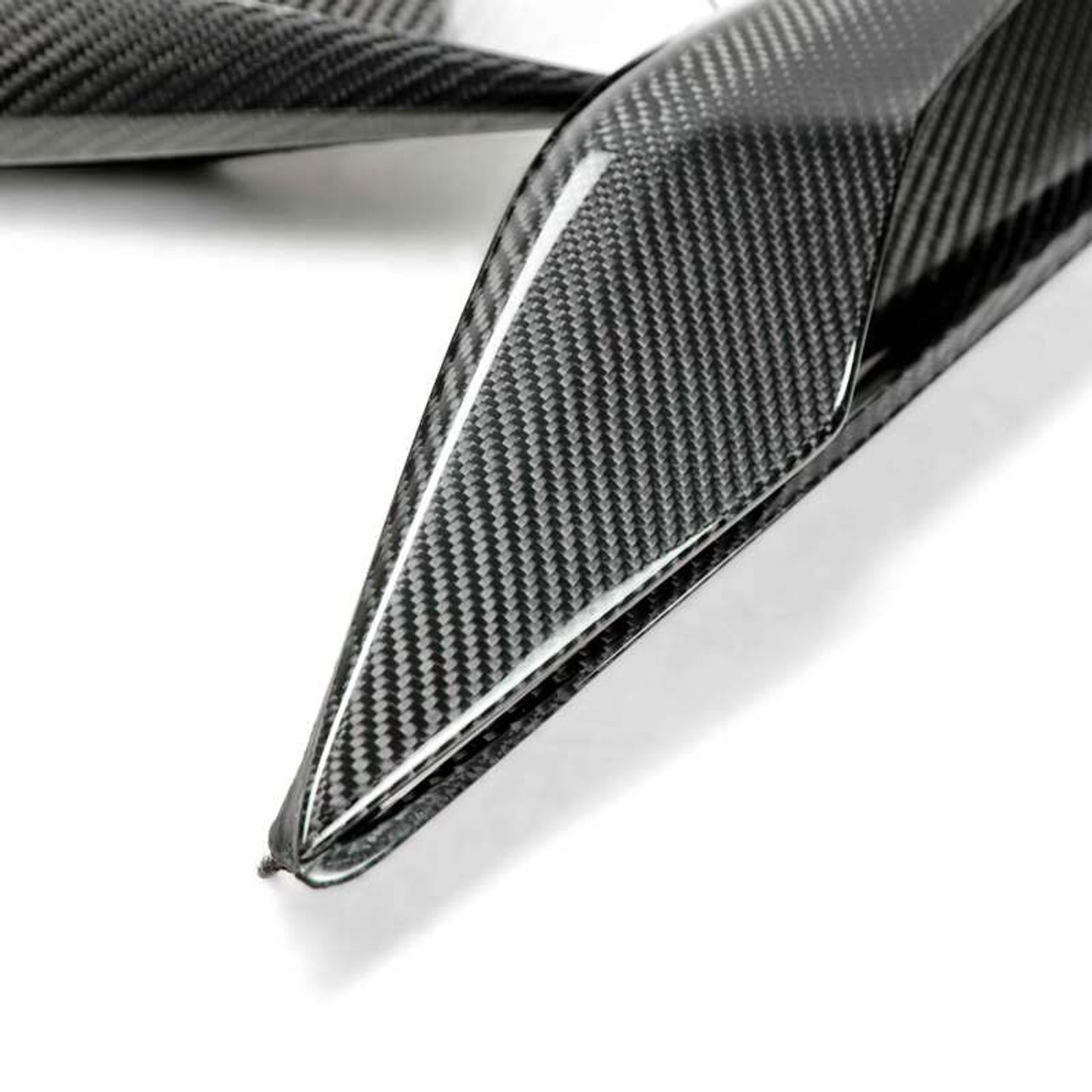 Anderson Composites 14+ Chevrolet Corvette C7 Z06 Quarter Panel Intake Vents - AC-RBI14CHC7-Z6 User 1