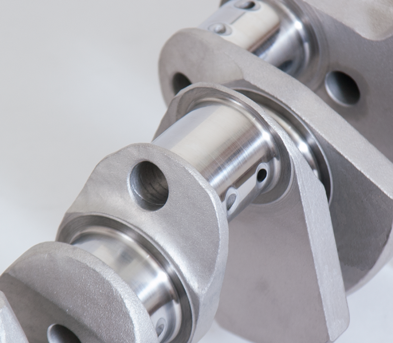 Eagle Chevrolet 305/350 3.750in Stroke 2.000in Rod Journals Forged 4340 Lightweight Steel Crankshaft - 4349375057LA Photo - Close Up