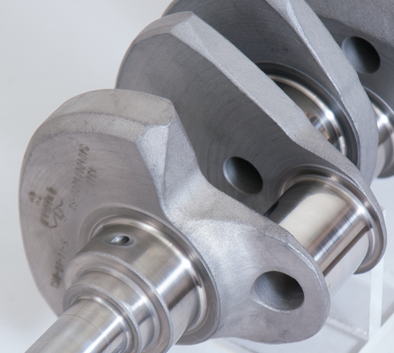 Eagle Chevrolet 305/350 4.000in Stroke 2.000in Rod Journals Forged 4340 Lightweight Steel Crankshaft - 4349400060LA Photo - Unmounted