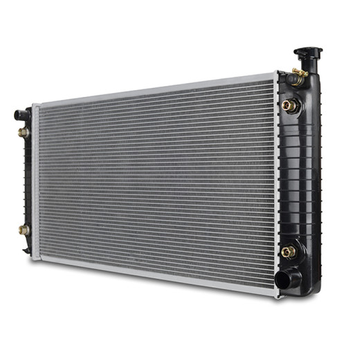 Mishimoto Cadillac Escalade Replacement Radiator 1999-2000 - R1522-AT Photo - Close Up
