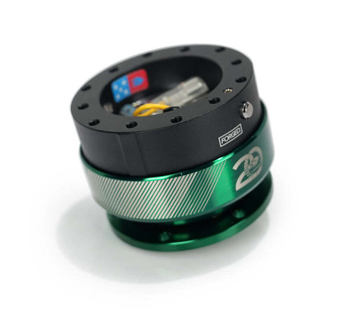 NRG Quick Release Gen 2.0 -  20 Year Anniversary Black Body / Emerald Ring - SRK-200BK-EG20 Photo - Primary