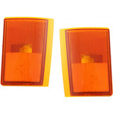 For 1992-1993 Chevy Blazer Side Marker Light Assembly Unit w/composite headlamps; lower lamp (CLX-M0-GM082-U000L-PARENT1)