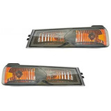 For 2004-2012 Chevy Colorado Turn Signal / Parking Light Pair Driver and Passenger Side DOT Certified LS For GM2520189 | 22876077 (PLX-M0-18-5932-00-1-CL360A2)