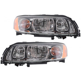 CarLights360: For Volvo V70 Headlight 2005 2006 2007 Pair Driver and Passenger Side | w/ Bulbs | CAPA Certified | VO2502114 + VO2503114 (PLX-M1-372-1113L-AC6-CL360A1)