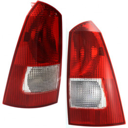CarLights360: For Ford Focus Tail Light 2001 2002 2003 Pair Driver and Passenger Side For FO2800179 + FO2801179 (PLX-M1-329-1914L-US-CL360A1)