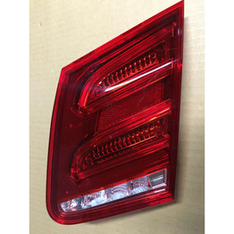 For Mercedes-Benz E250 / E300 / E350 / E400 / E550 / E63 AMG Sedan Inner Tail Light Assembly 2015 2016 On Luggage Lid (CLX-M0-440-1317L-AQN-CL360A50-PARENT1)