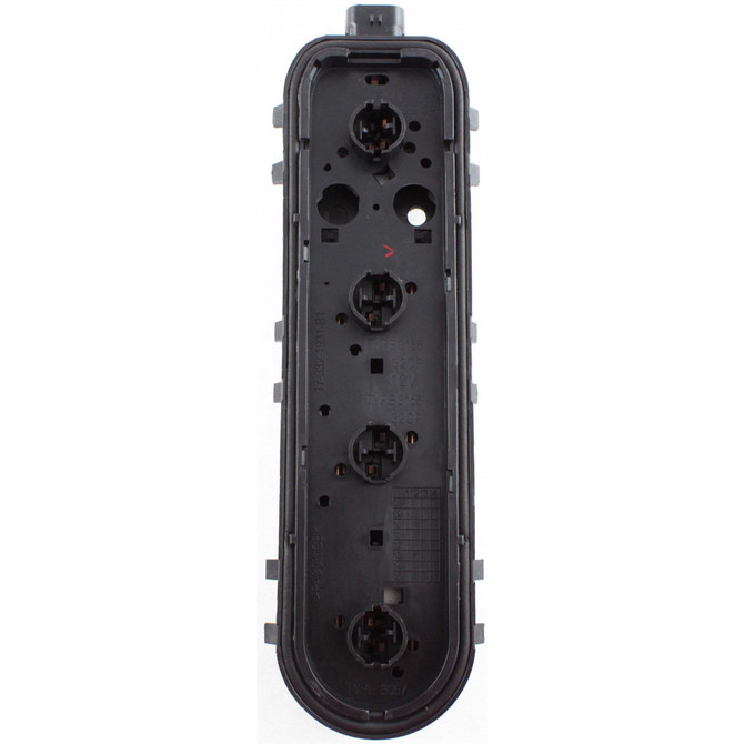 CarLights360: For 1999 - 2005 Pontiac Montana Tail Light Connector Plate Tail light Circuit Board w/Bulbs (CLX-M0-11-5132-20-CL360A3-PARENT1)