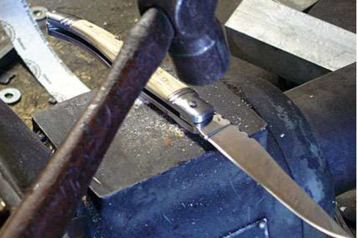 Building a French Laguiole Folding Knife: Instructions