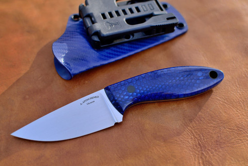 Great example of use of Blue Juma, knife from Afonchenkoknives.com