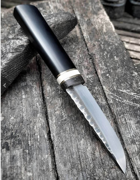 Knife handle example using Juma Black material