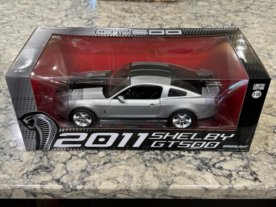 Greenlight Shelby
