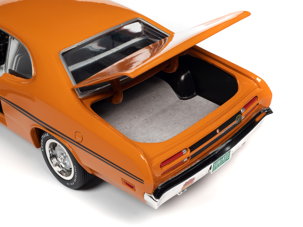 Miniature American Muscle 1/18 - 1970 Plymouth Duster Hemmings FE5 Rally Rouge, Neuve