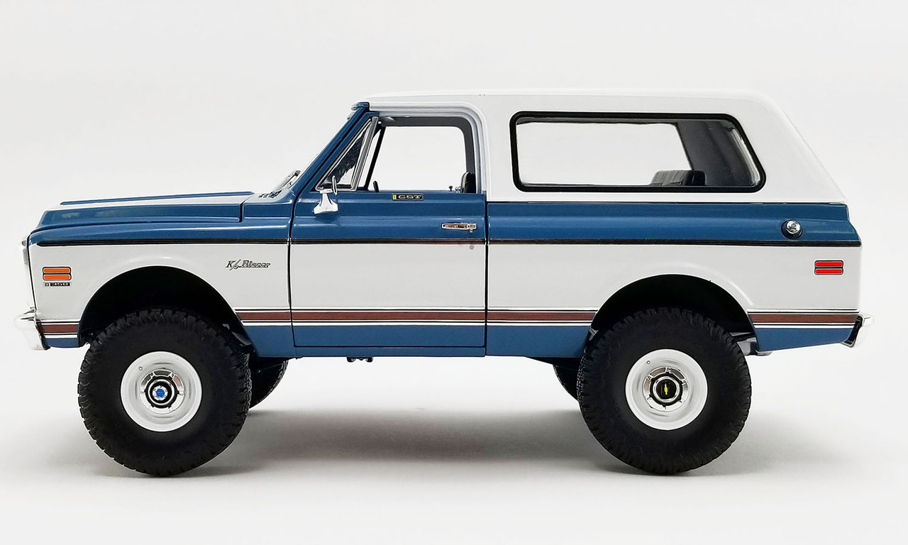 ACME 1972 Blazer