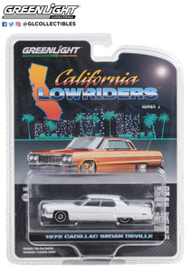 Greenlight California Lowriders 3 1972 Cadillac Sedan Deville White 1/64 Greenlight California Lowriders 3 1972 Cadillac Sedan Deville White 1/64