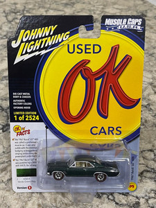 Johnny Lightning Verde Green Poly 1967 Buick GS 400 1/64 JLMC032 B Johnny Lightning Verde Green Poly 1967 Buick GS 400 1/64 JLMC032 B