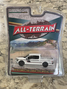 Greenlight 2018 Ford F-150 Lariat FX4 Special Edition Package Oxford White 1/64