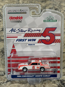 Greenlight 1984 Chevy Monte Carlo Hendrick Motorsports #5 First Win Tribute 1/64 Greenlight 1984 Chevy Monte Carlo Hendrick Motorsports #5 First Win Tribute 1/64