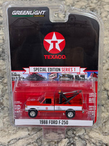 Greenlight Texaco Special Edition Series 1 1988 Ford F-250 with Tow Hook 1/64 Greenlight Texaco Special Edition Series 1 1988 Ford F-250 with Tow Hook 1/64