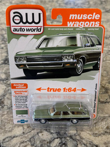 Auto World 1970 Chevy Kingswood Estate Wagon Green Mist Poly 1/64 Auto World 1970 Chevy Kingswood Estate Wagon Green Mist Poly 1/64