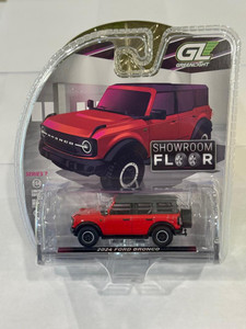 Greenlight Showroom Floor Series 7 2024 Ford Bronco Badlands Hot Pepper Red 1/64