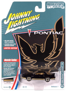 Johnny Lightning Muscle Cars 1987 Pontiac Trans Am Gloss Black & Gold 1/64