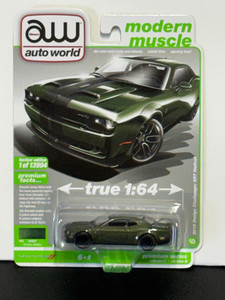 Auto World 2019 Dodge Challenger SRT Hellcat Green Metallic 1/64