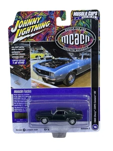 Johnny Lightning Muscle Cars USA 1969 Chevy Camaro COPO RS Fathom Green 1/64