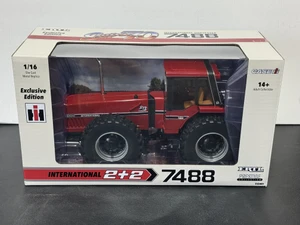 Ertl Outback Exclusive International Harvester 7488 4WD 2+2 Tractor 1/16 44582