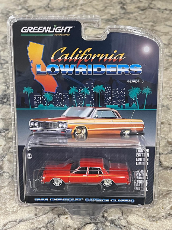 Greenlight California Lowriders 3 1989 Chevy Caprice Classic Red 1/64