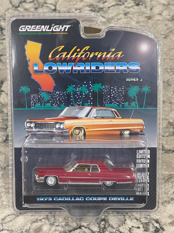 Greenlight California Lowriders 3 1973 Cadillac Coupe Deville Maroon 1/64